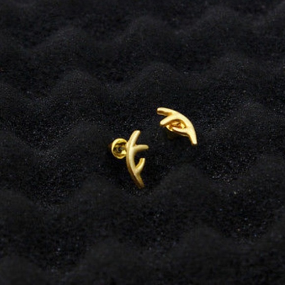 🌷🆕 Reindeer Antler Earrings, Brand New - Picture 2 of 3